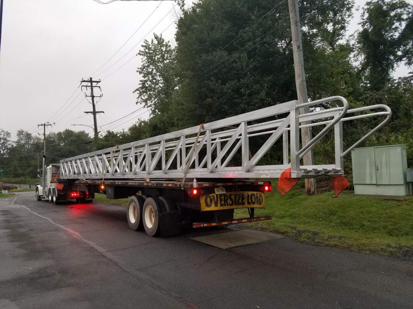 Commercial aluminum gangway oversize load delivery